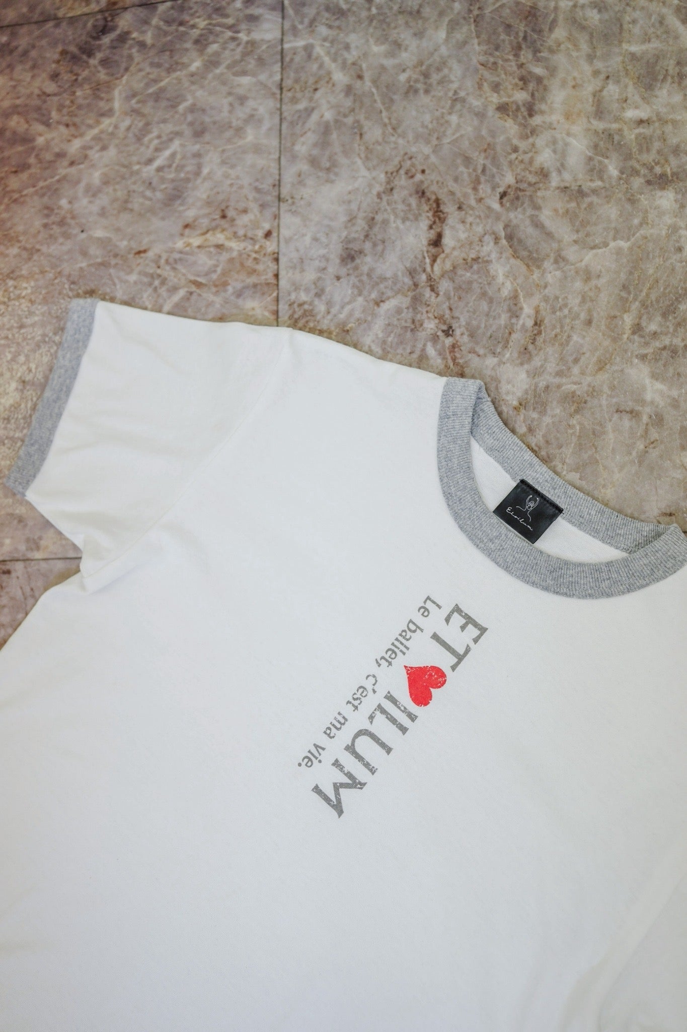 Tシャツ(骨格ストレート)White