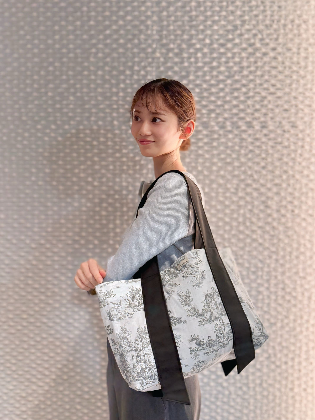 【sold out】ハンドメイド リボントートA4(トワルドジュイ)